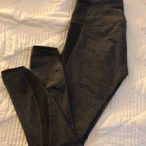 Featherlight ⅞ length heather grey. Size 6. VGUC